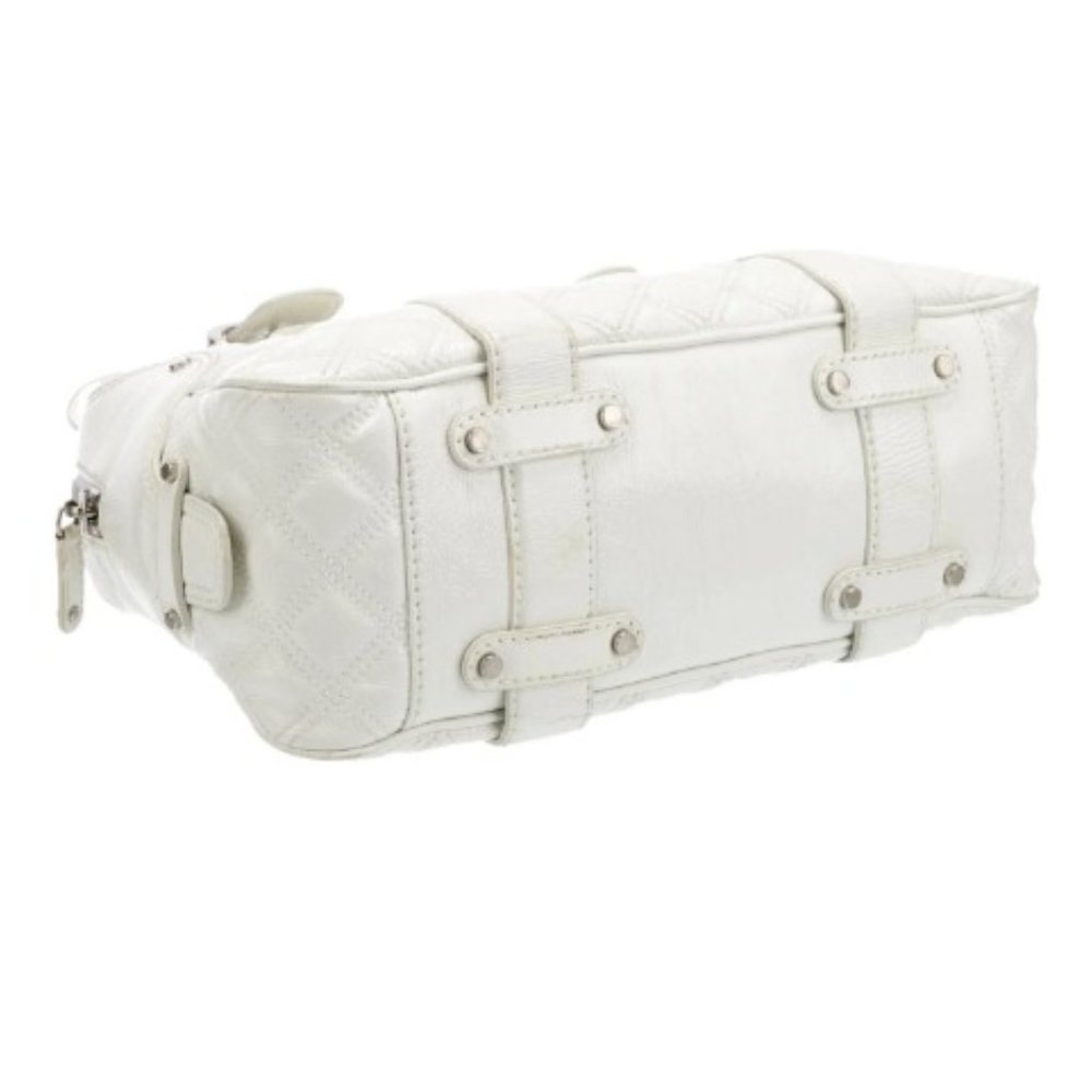 Michael Kors White Patent Leather Quilted Hand Bag - Picture 4 of 14